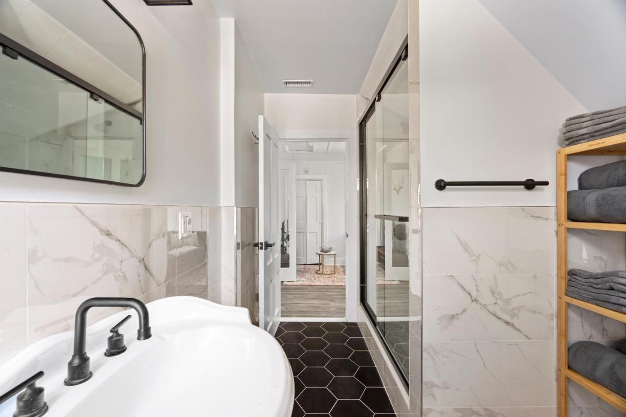 Cozy Gem In The Heart Of East Rock With Free Parking Near Yale And Dt Leilighet New Haven Eksteriør bilde